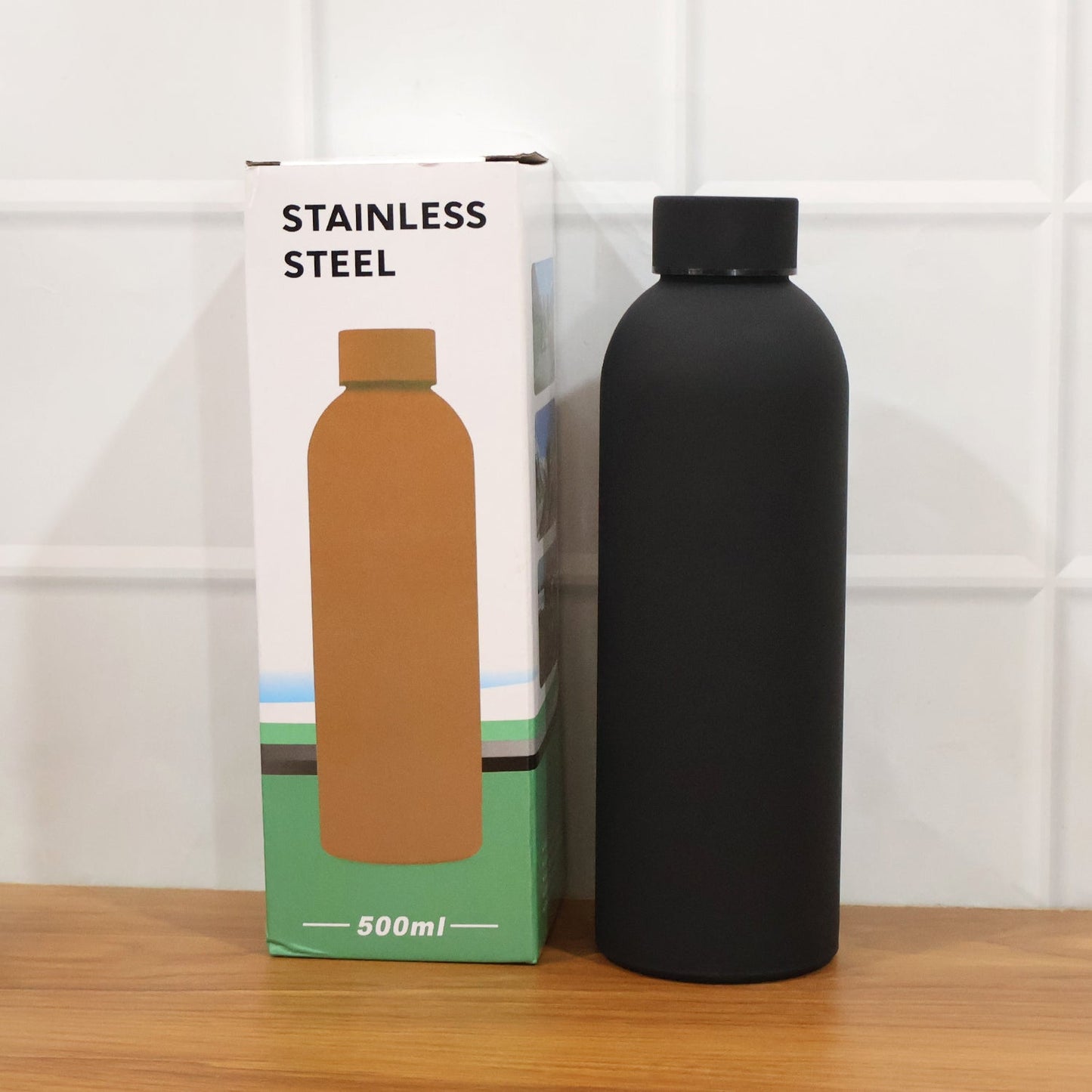 Stainless Steel Double Wall Vacuum-Insulated Drink Water (Black / 500 ML Approx)