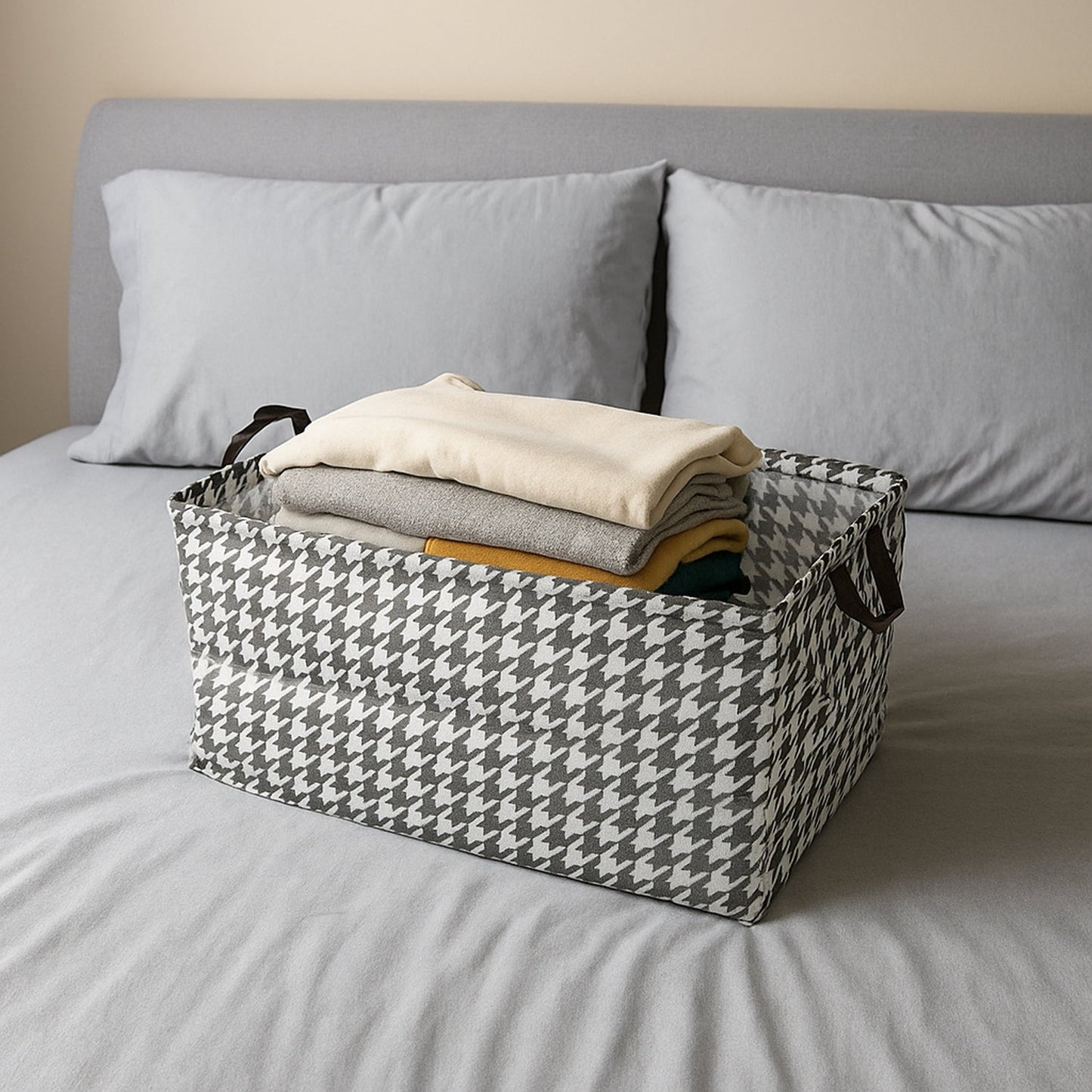 Foldable Fabric Storage Box with Handles 47x28cm - main product shot
