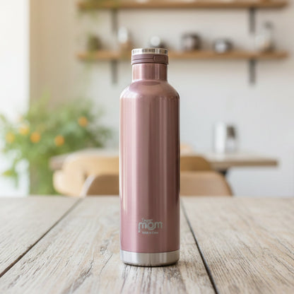 Insulated stainless steel water bottle product shot