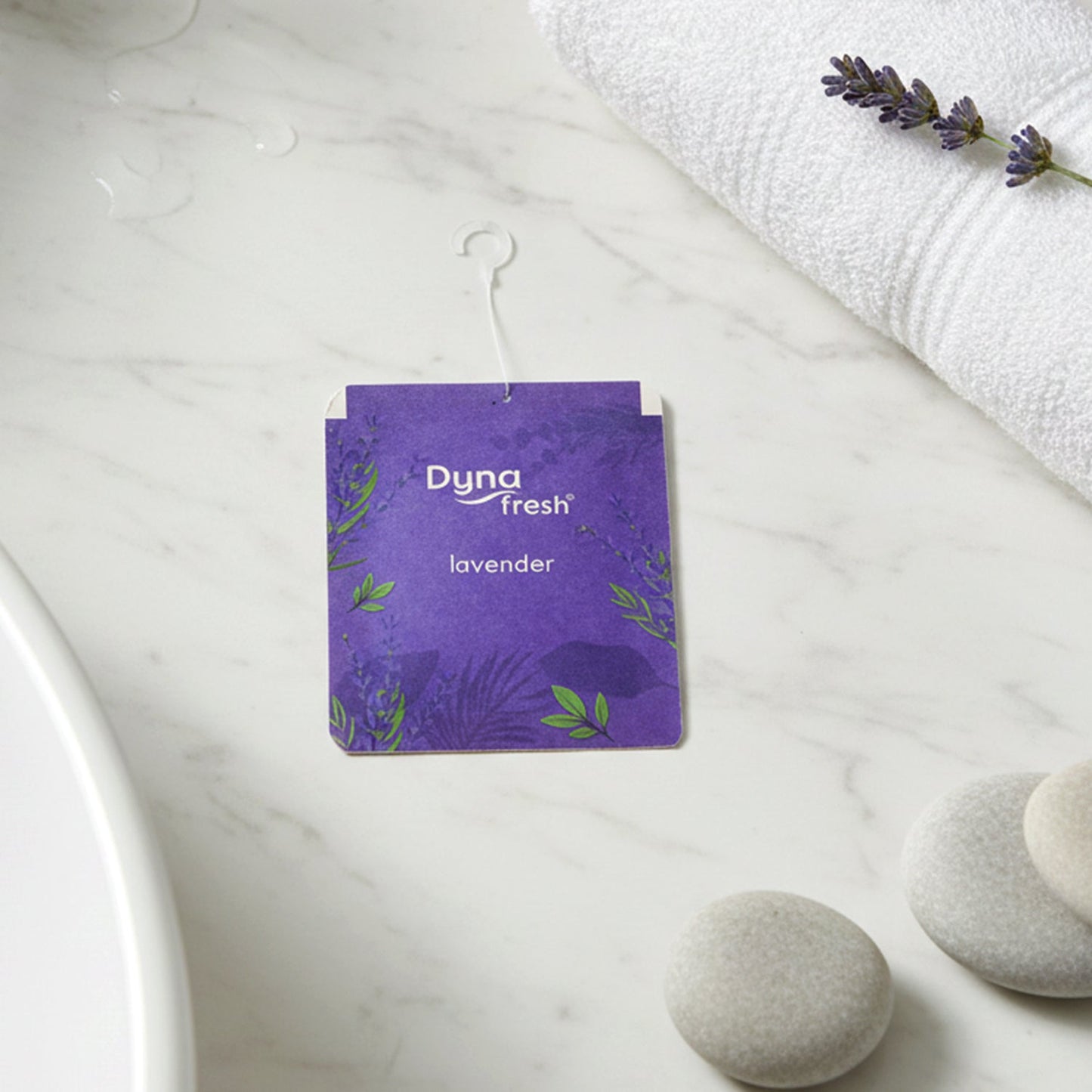 Compact lavender deodorizing gel