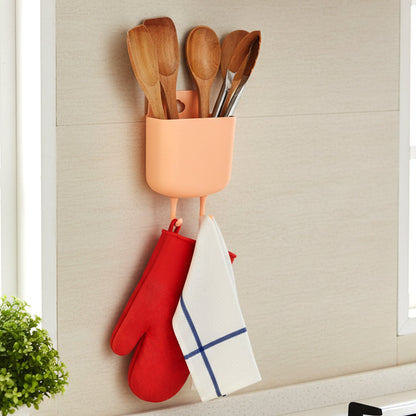 Fabric wall organizer with compartments