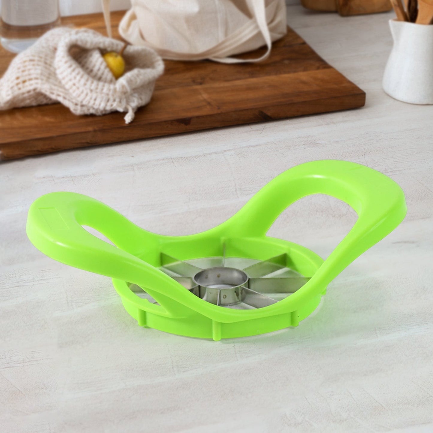 Multi-Purpose Fruit Slicer Apple Cutter with 8 Stainless Steel Blades (1 Pc)