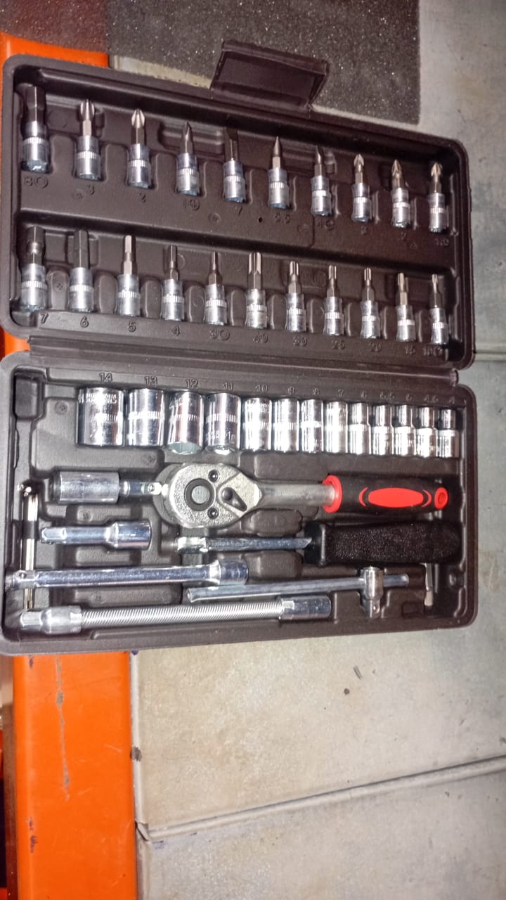  46pcs Metal Socket Set (Black, 46pcs) - comparison shot