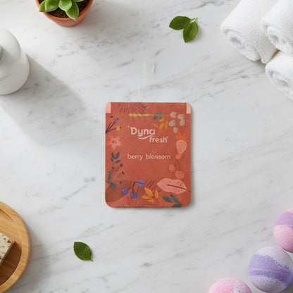 Long lasting berry fragrance gel pack