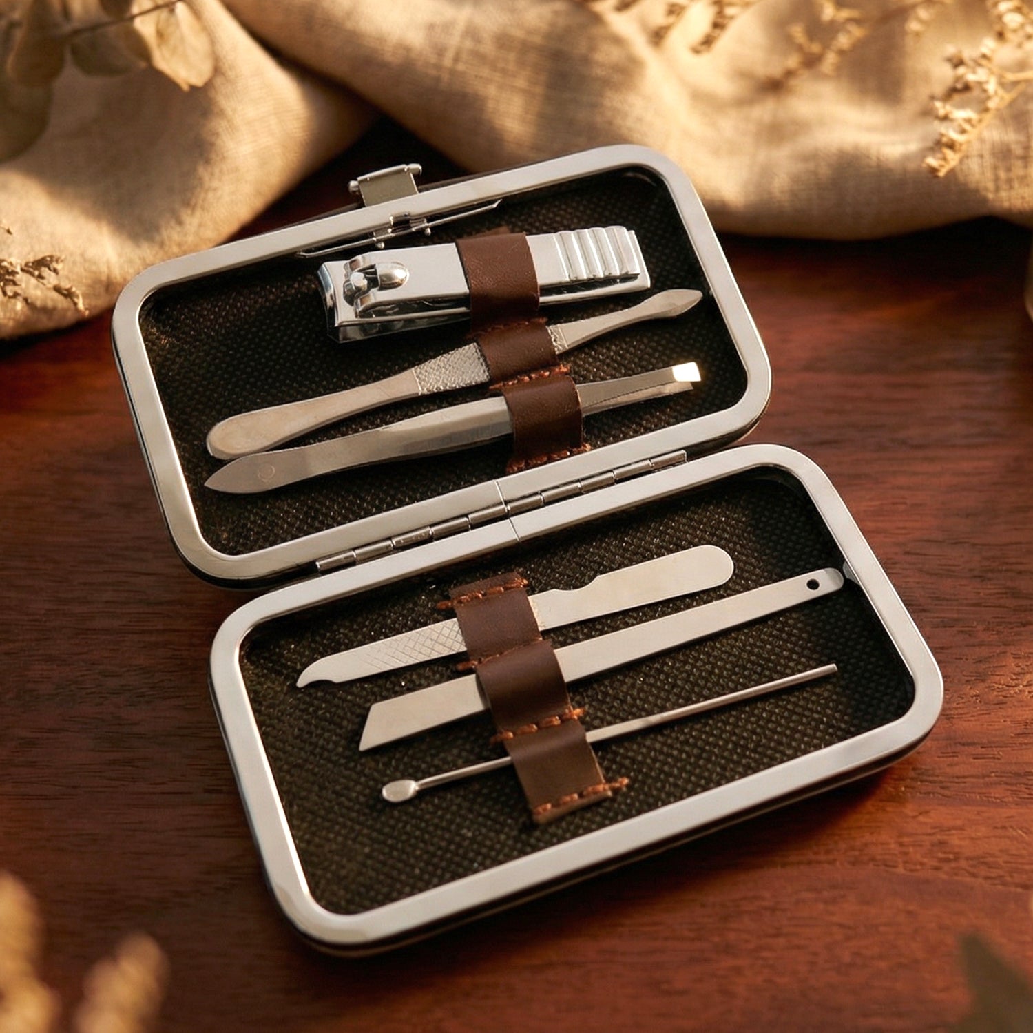 Beauty nail care accessories set
