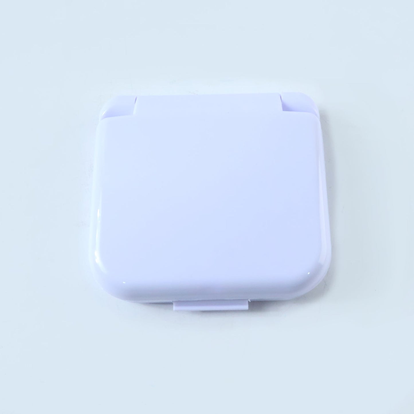  Compact Portable Sewing Kit - packaging