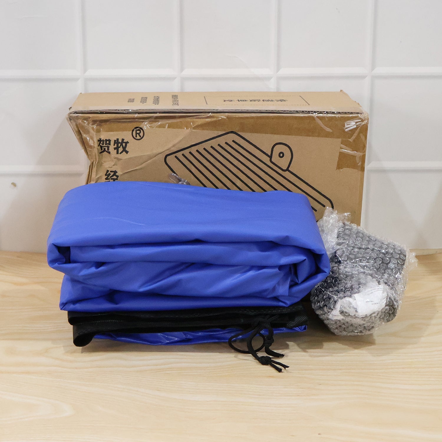 Car Air Mattress Folded with Packaging Box