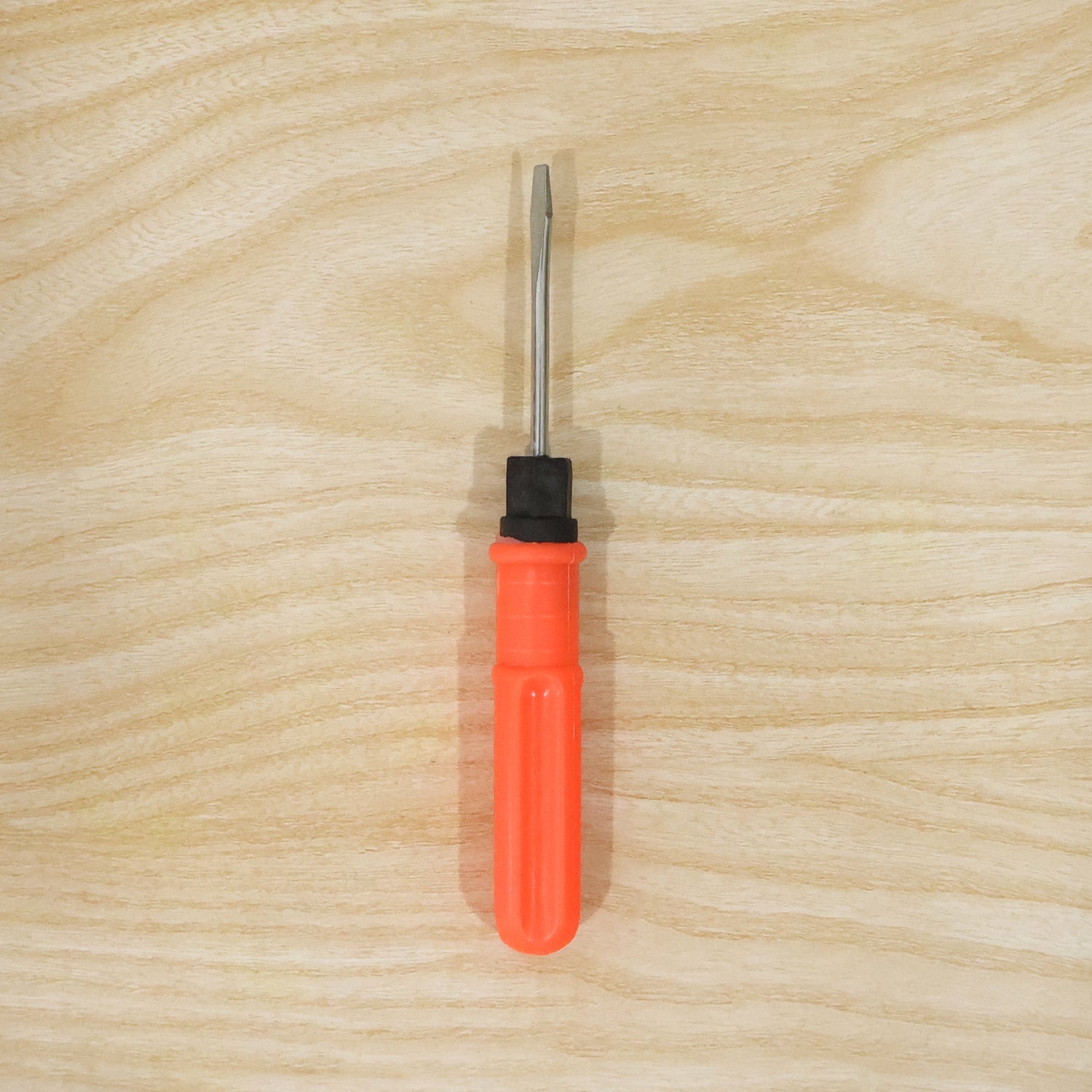 2 in 1 screwdriver actual product live photo wood surface
