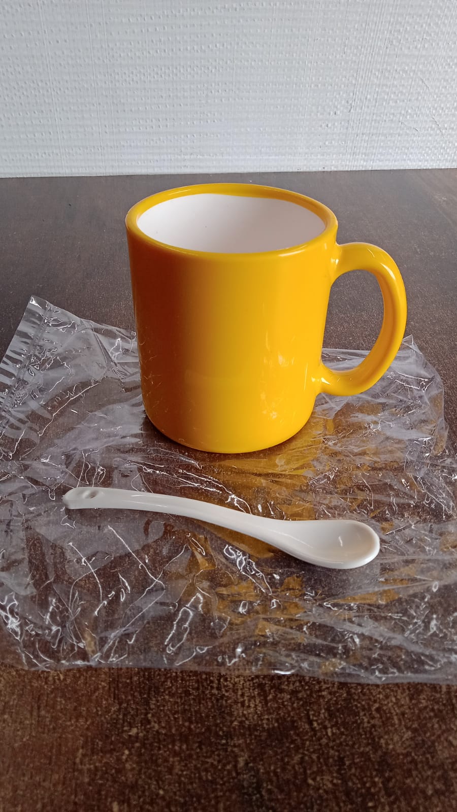 Elegant Plastic Mug with Matching Spoon