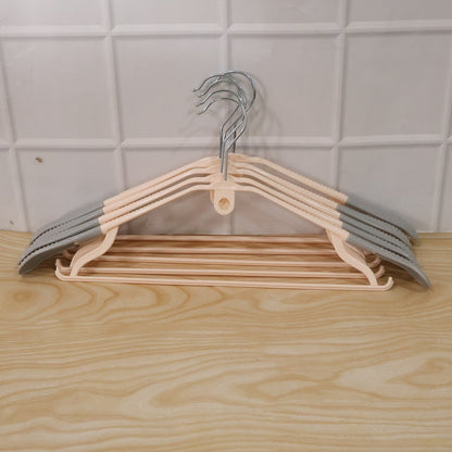 reusable plastic cloth hangers