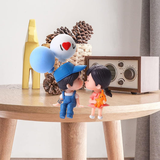 cute couple dashboard figurine