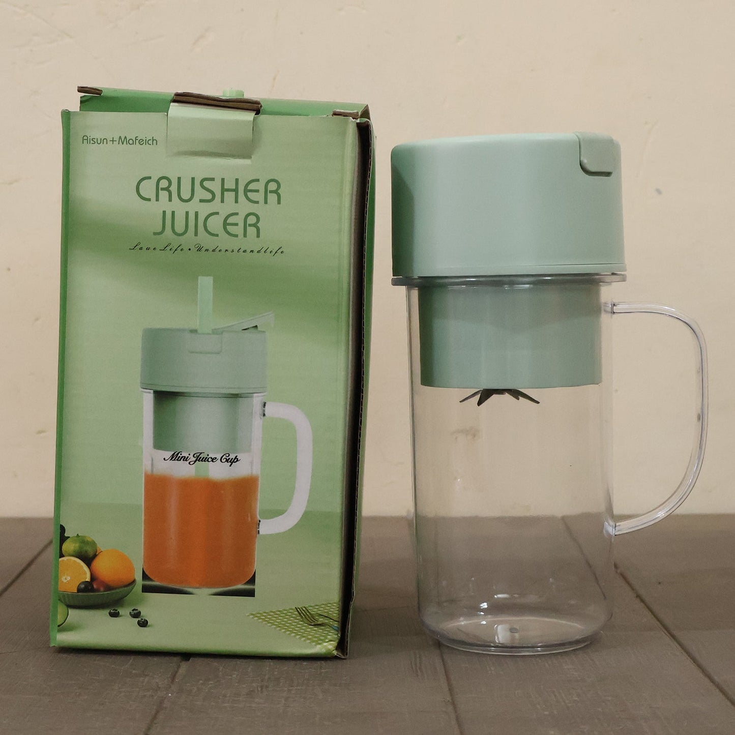 Portable Electric Juicer Mixer Grinder with Handle (1 Pc, 340 ML)