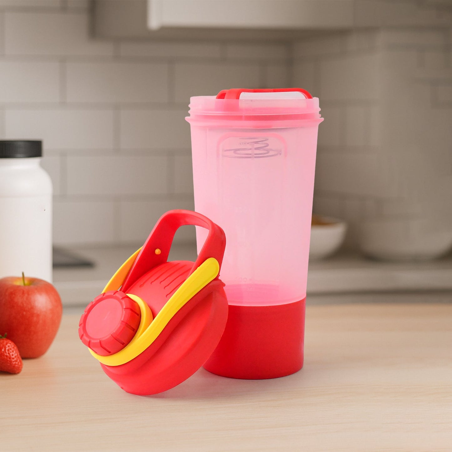Supermom Plastic Premium Booster Gym Shaker Bottle with Mixing Ball (550ml / 1 Pc)