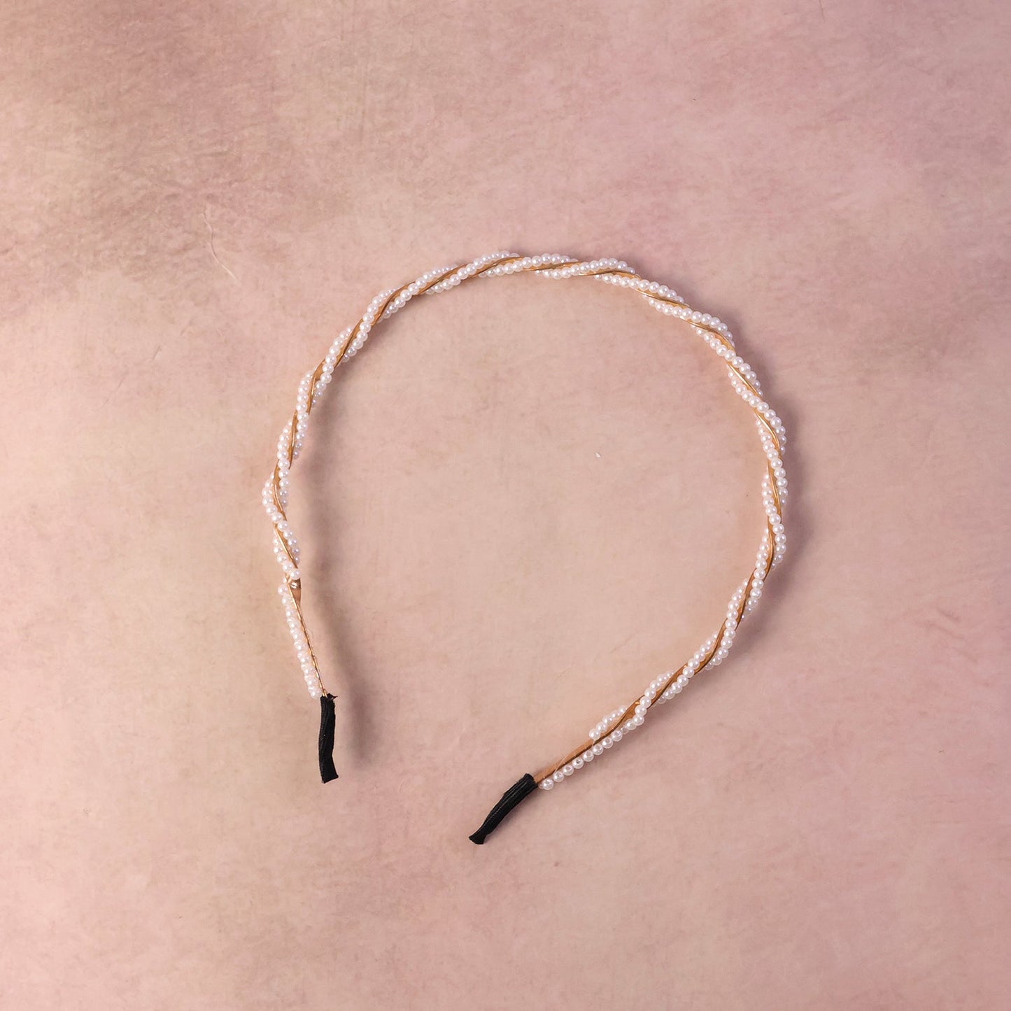 Elegant Pearl Design Hairband (1 Pc)
