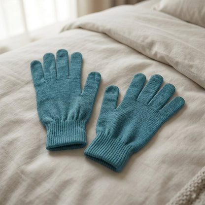 soft woolen hand gloves