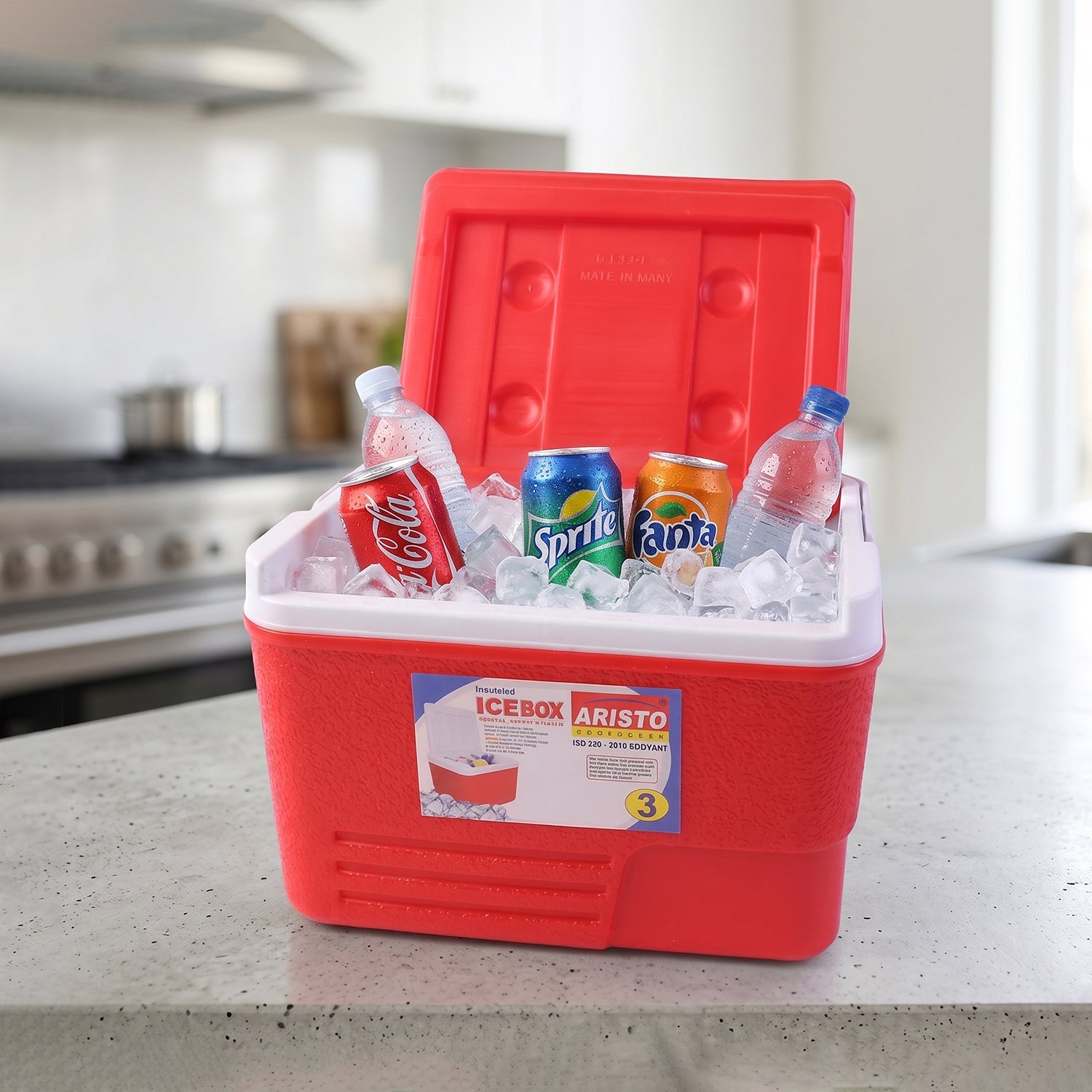 leak resistant portable ice cooler container
