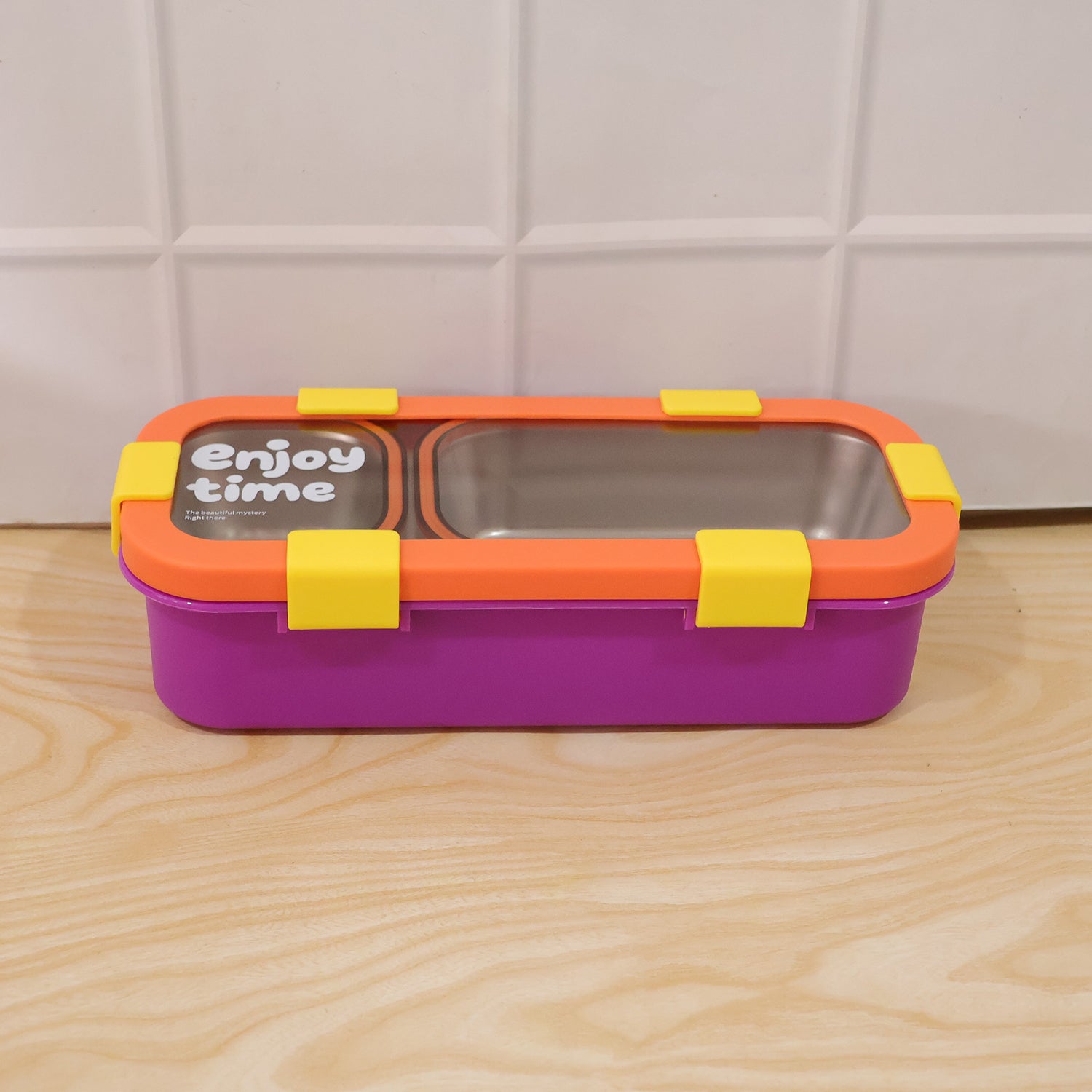 stainless lunch box with cutlery
