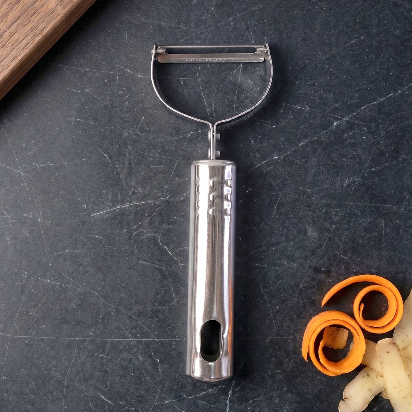 Premium Stainless Steel Vegetable and Fruit Peeler (1 Pc)