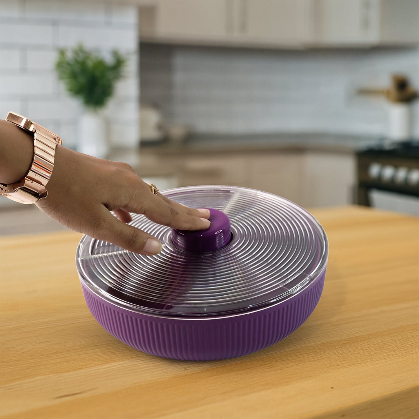 Supermom Multipurpose Round Rotating Dry Fruit & Snack Storage Container (1 Pc)