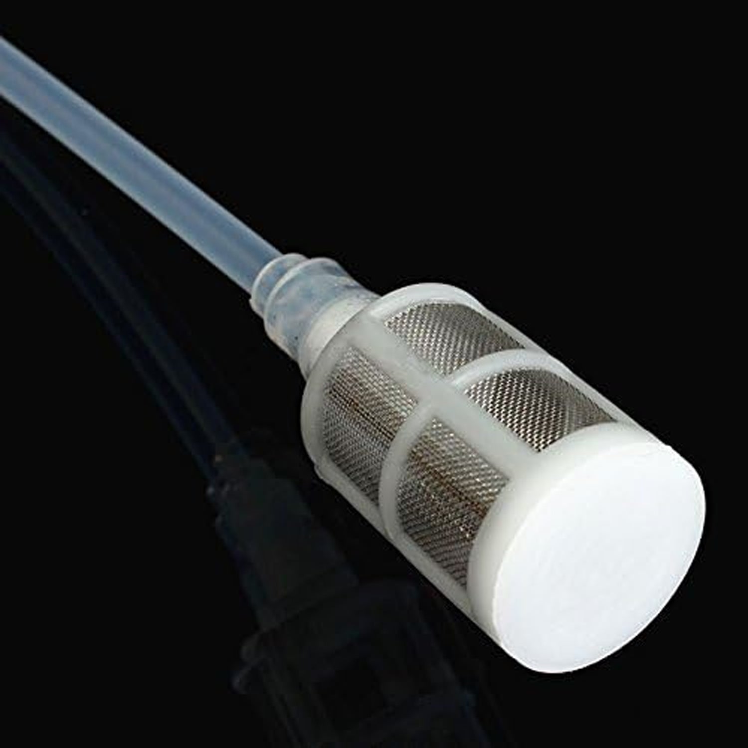 manual pump for transferring fluids safely