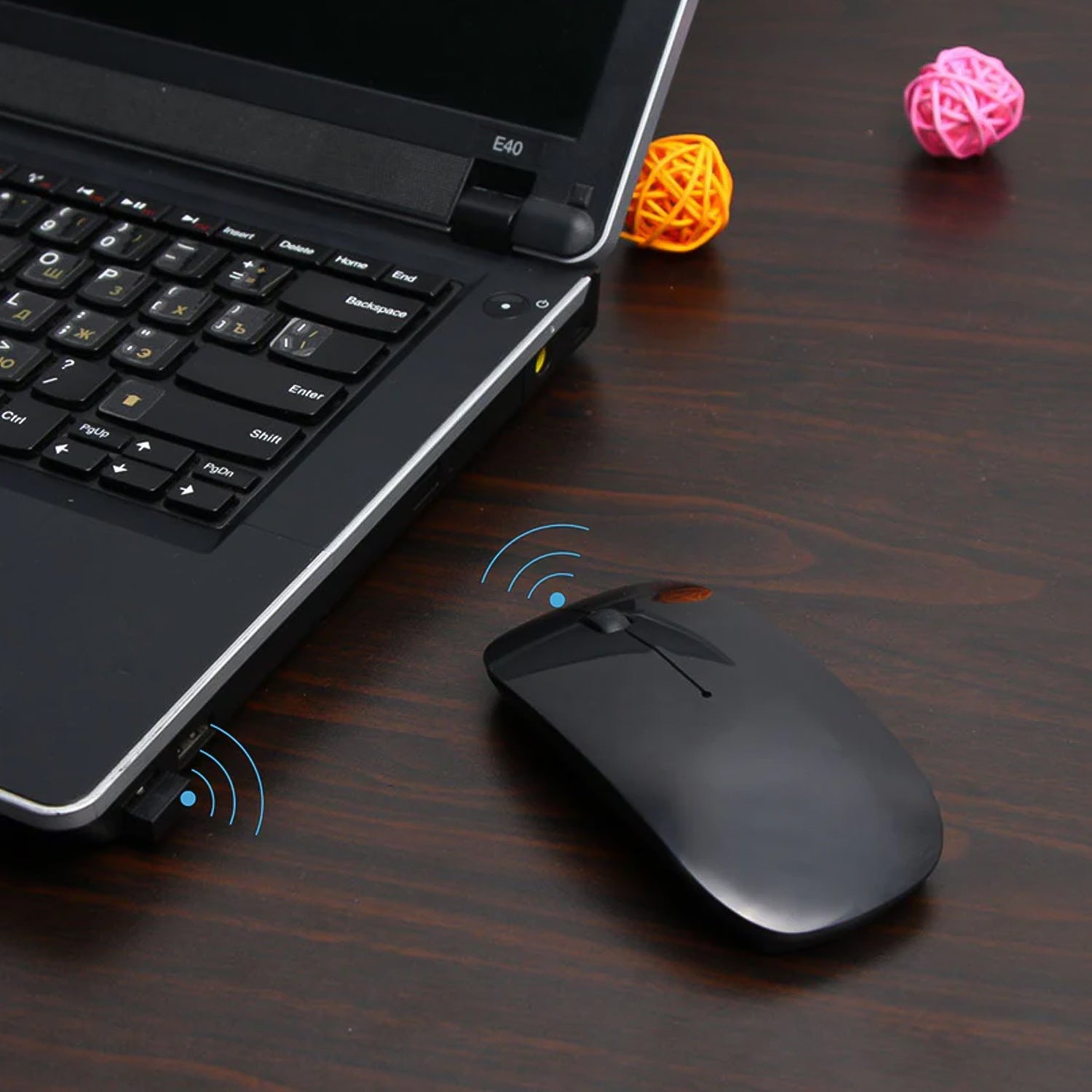  Wireless Mouse - specs detail shot