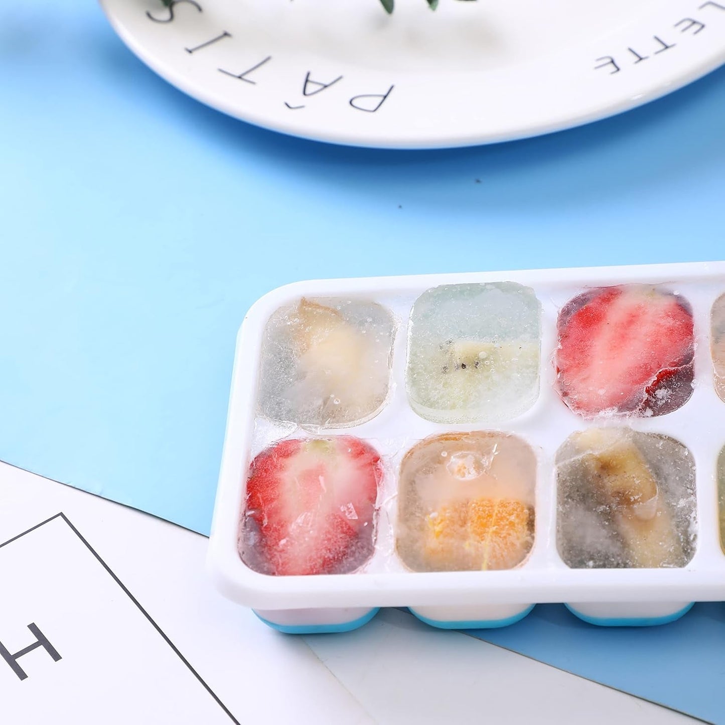 Multipurpose Plastic Ice Cube Tray With Lid (1 Pc, 14 Gride / Blue)