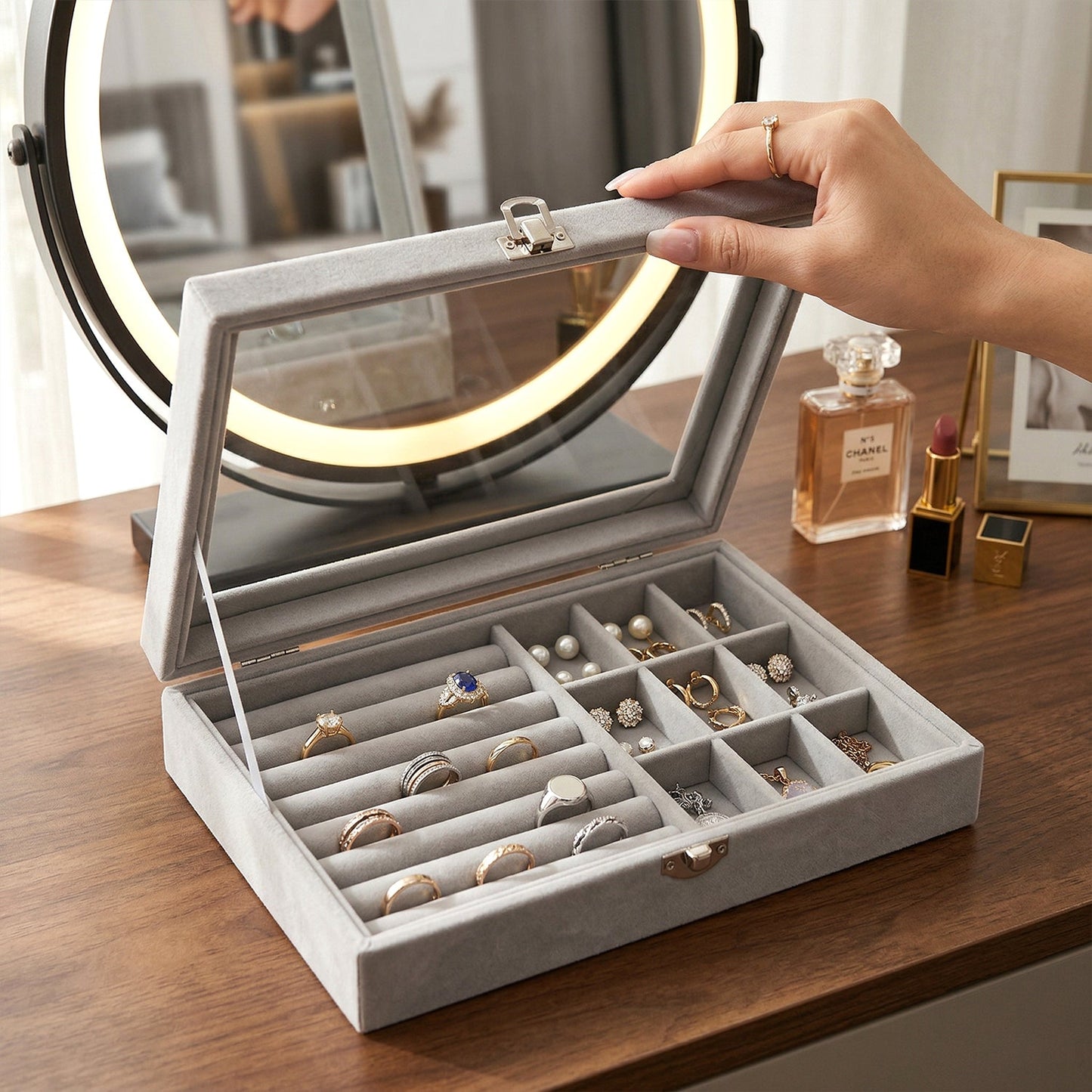 Velvet jewellery organizer box closed view India