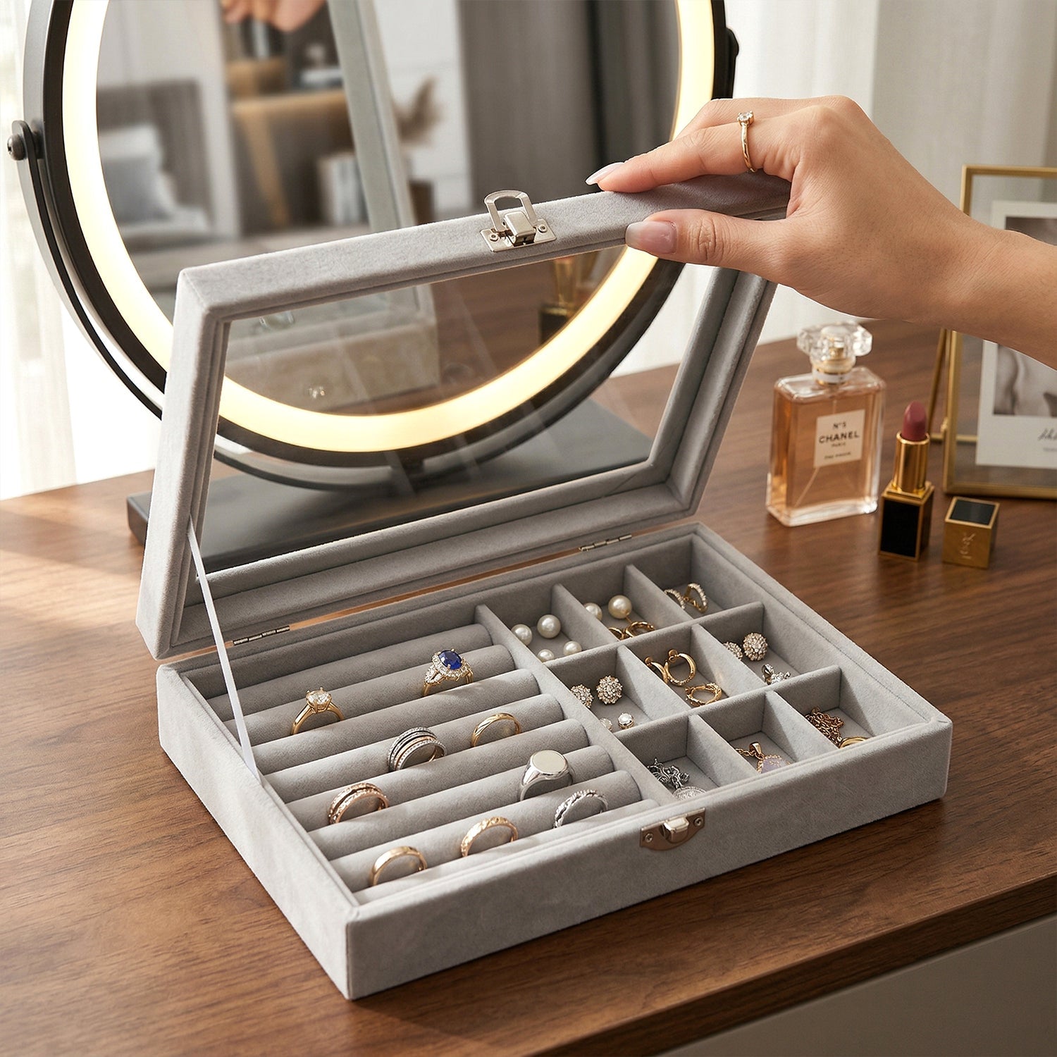 Velvet jewellery organizer box closed view India